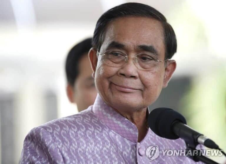 태국 군부 권력 내놓고 민주화로 가나?