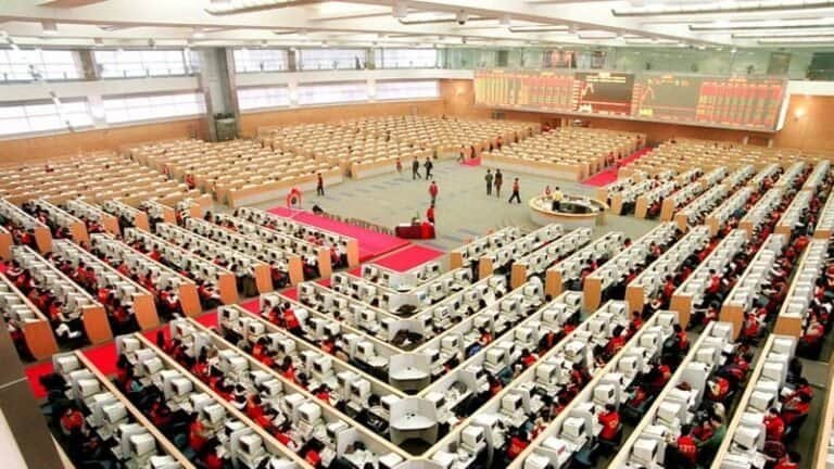 베트남에 쏠렸던 한국인 투자, 올해 1분기엔 중국으로