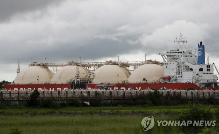 미얀마서 서방 에너지기업 또 철수 “군부 인권침해 심각”