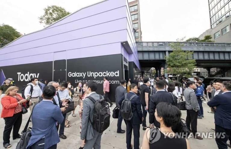 삼성폰 첫 국내 언팩, 한류팬심 저격…아시아전략 다변화 가속