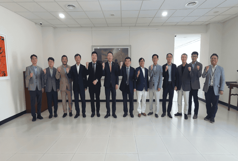 신임 신충일 주호치민총영사,….이틀에 걸쳐 코참연합회와 상견례 가져