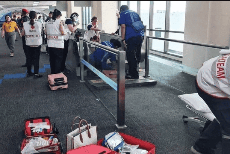 태국 방콕 돈무앙 공항서 여행객 무빙워크에 껴 다리 절단 사고