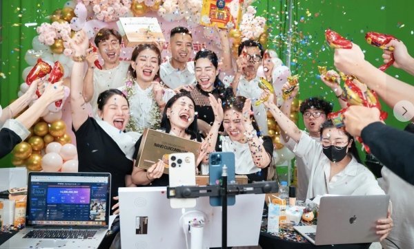 ‘인플루언서’ 광고 규제 대폭 강화 가결