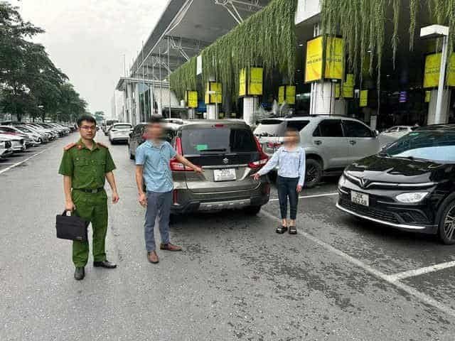 그랩 가장해 관광객 바가지 씌운 부부 검거