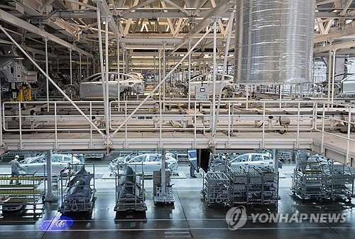 무역전쟁 직격탄 맞은 아시아…한중일 등 제조업 위축