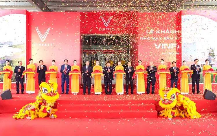 빈패스트, 베트남 북중부에 新전기차 공장 개장…7개월 만에 완공