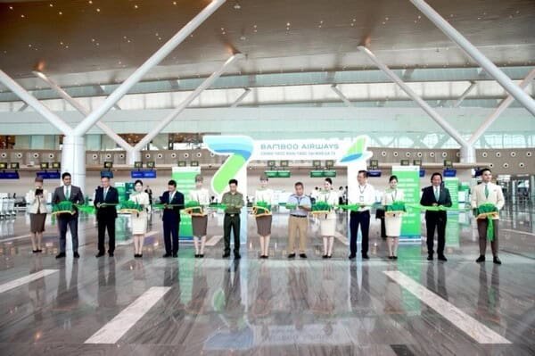 뱀부항공, 떤선녓공항 3터미널 국내선 이전 운항 시작