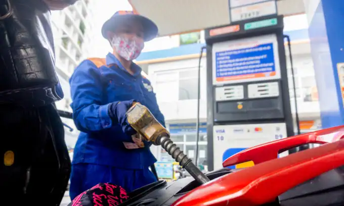 휘발유 가격 7주 만에 최고치 기록