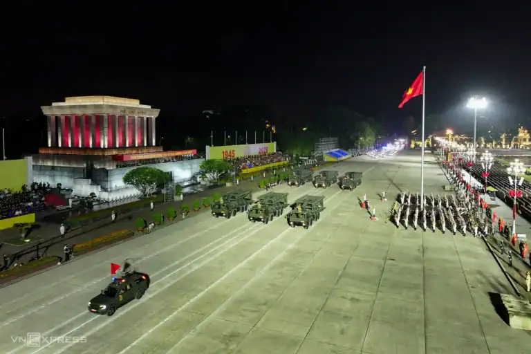 베트남 건국 80주년 기념 퍼레이드 첫 연습 실시