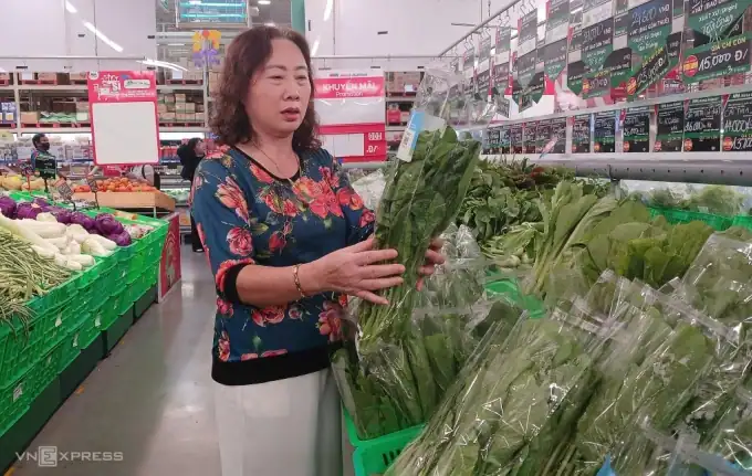 호찌민시 물가 급등으로 가계 부담 가중