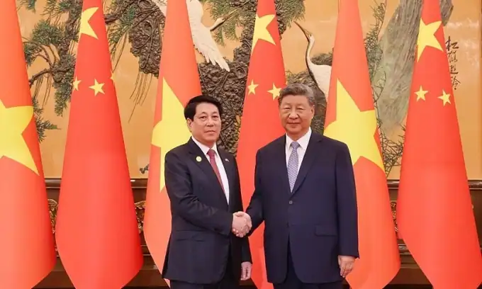 “對중 관계 발전은 최우선 과제”