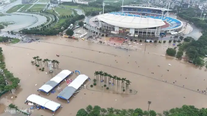 홍수 1주일만에 다시 온 하노이….다시 온 교통대란
