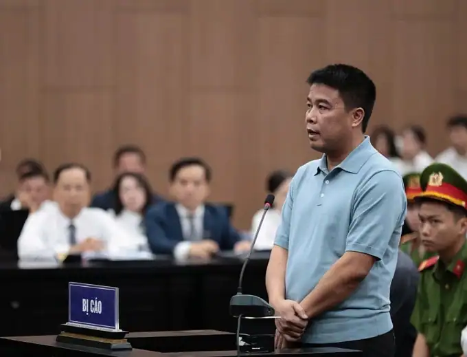 나짱 토지 횡령 사건, 재산증서 1422건·금괴 500개 압수