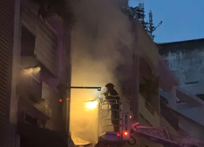 호찌민 식당 새벽 화재로 4명 숨져…연기 흡입 심정지