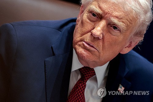 트럼프, 태국과 캄보디아 교전 중단 합의 발표