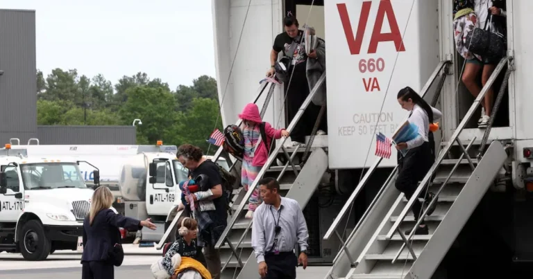 미국, 30개국 이상의 입국 금지 검토