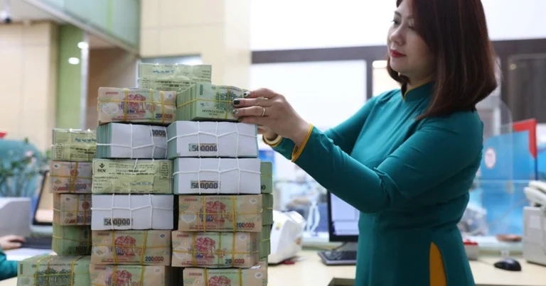 베트남 은행, 고금리 유치 경쟁