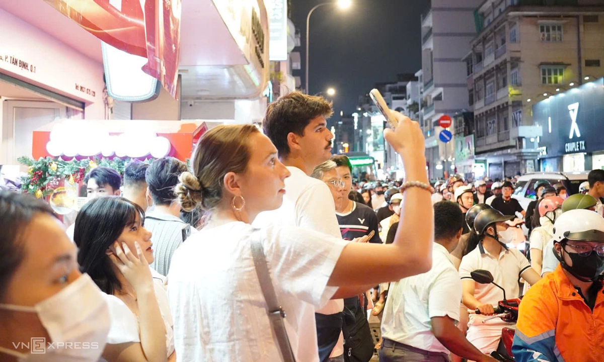 크리스마스 이브, 외국인들 놀라움