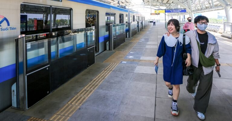 호찌민 메트로 1호선 개통 1년…”시민 일상의 일부로 자리매김”