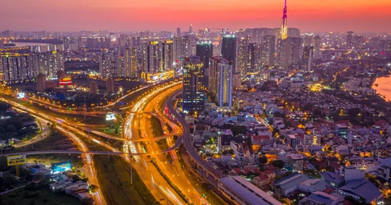 호치민과 하노이, 세계 100대 대도시 순위 발표