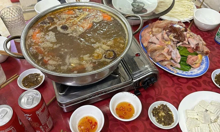 하노이 거주객, 하장(Hà Giang) 식당 ‘가격 부풀리기’ 주장