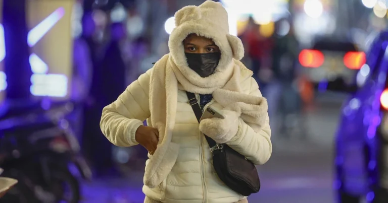 하노이(Hà Nội), 11도 C의 추위 속 시민들