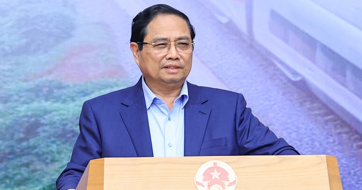 1,500km 가로지르는 '철의 실크로드' 열리나... 팜민찐 총리, 고속철도 3대 해법 검토