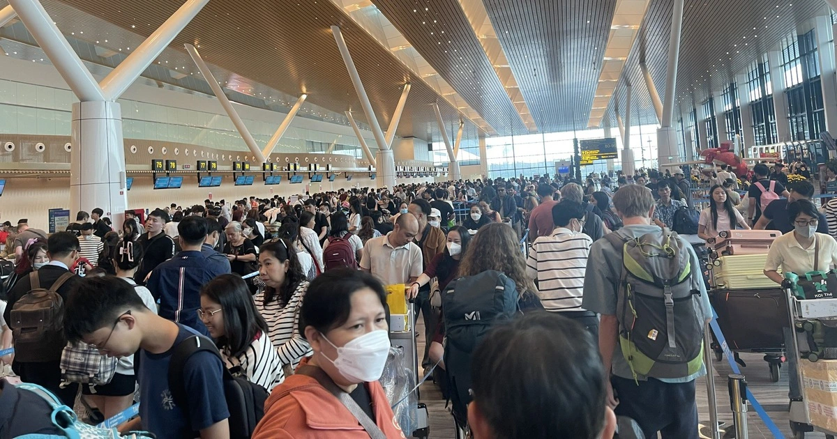 떤선녓 공항 T3 터미널 추가에도 설 연휴 대기 줄 여전