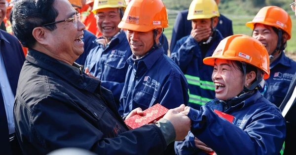 총리, 설 연휴 반납하고 고속도로 현장 점검... 4월 30일 개통 목표
