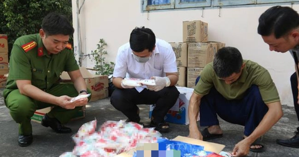호찌민 경찰, 가짜 느억맘·조미료·세제 대규모 제조 일당 적발