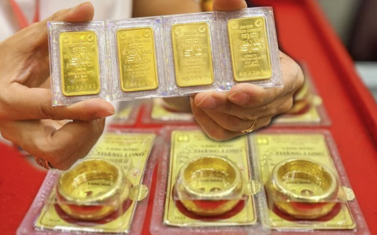 국제 금값 4,400달러선까지 '털썩'… 국내 금시세도 하루 새 500만 원 급락