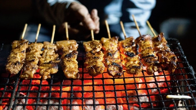'더럽지만 맛있다'는 비극의 서막… 베트남, 싱가포르식 식품 안전에서 길을 찾다