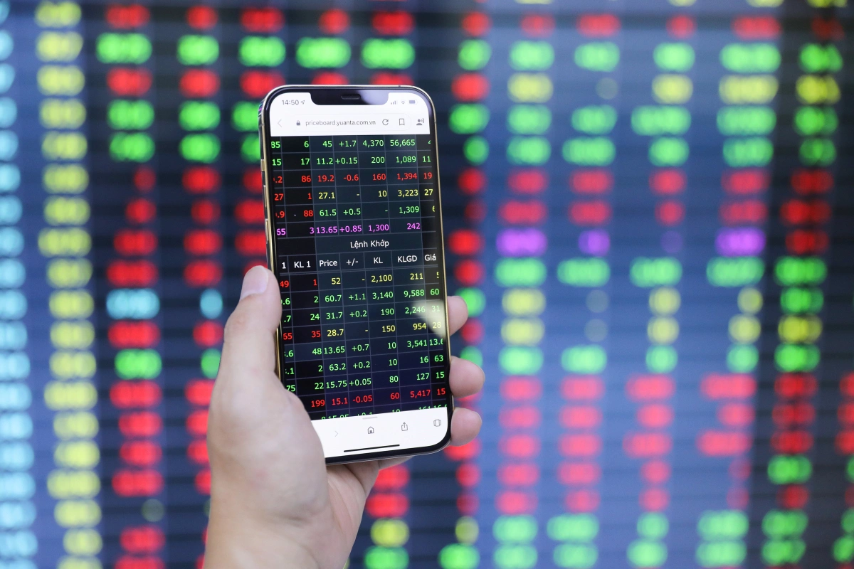 베트남 증시 보름 만에 최대 폭등… VN지수 1,660선 육박