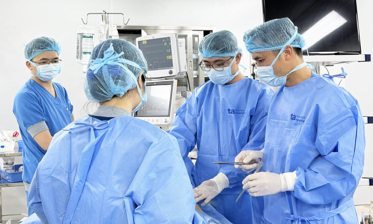 위암 4기 환자, 장 폐색 해결 수술로 '희망의 불씨' 되살려