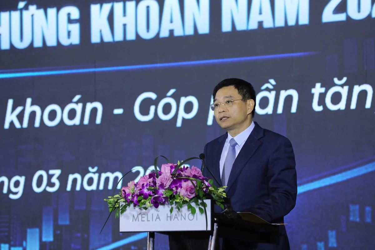 응우옌 반 탕 재무장관 