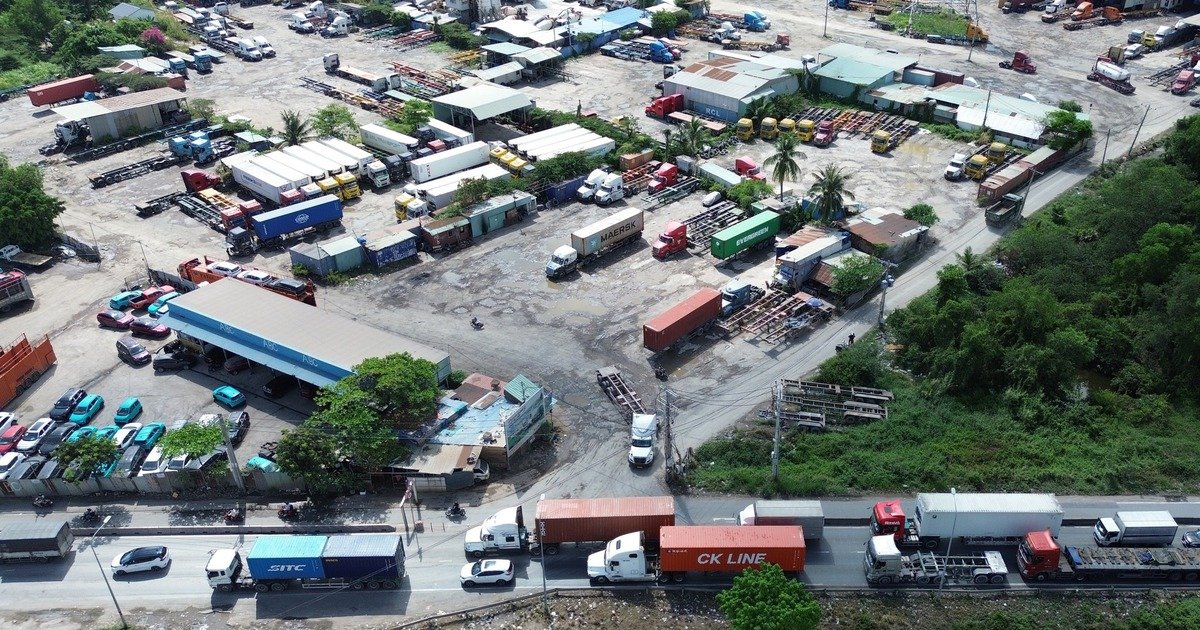 점검 끝났는데 '배짱 영업'… 보치꽁 거리 무허가 주차장 안전 사각지대