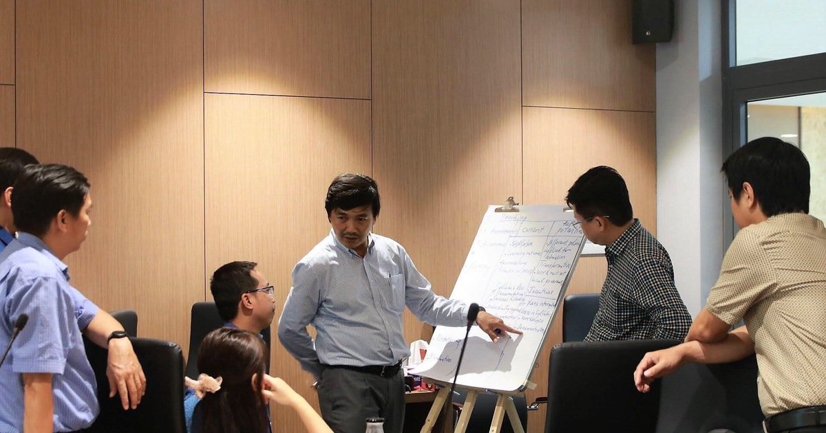 호찌민 경제대, 교수 월급 최대 1억 2천만 동… 파격적 인재 영입