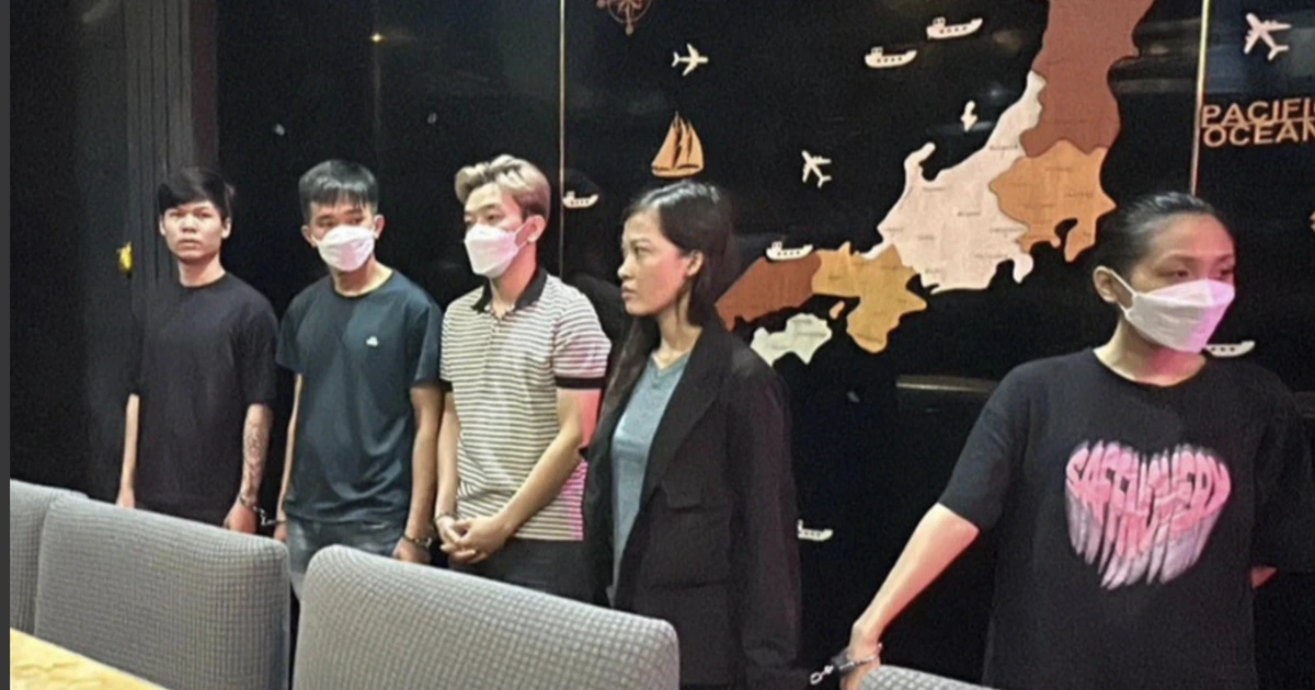 호찌민서 '바가지 요금' 시비 끝에 고객 옷 벗기고 강제 결제… 일당 6명 기소