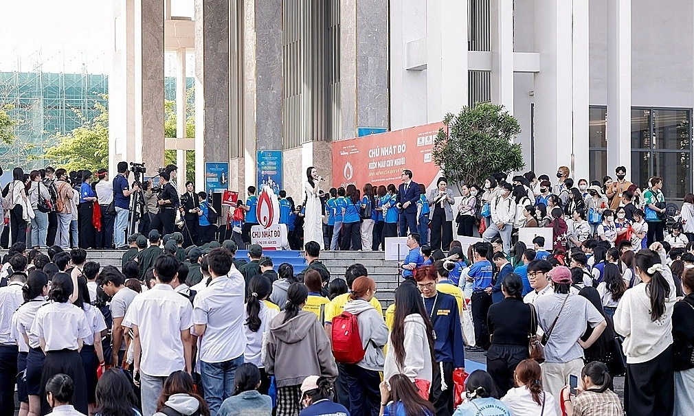 호찌민시 대학생 5,000명 헌혈 참여… 설 이후 부족한 혈액 수급에 '단비'