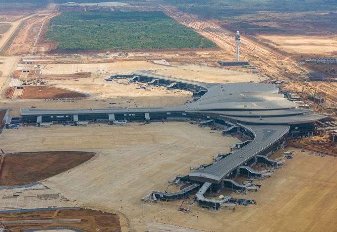 ‘동남아 최대 허브’ 롱탄 국제공항 첫 채용 시작… 2026년 말까지 14,000명 수혈