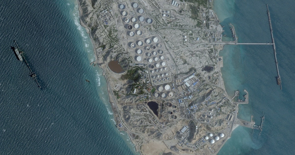 미국, 이란 카르그섬 전격 공습... 