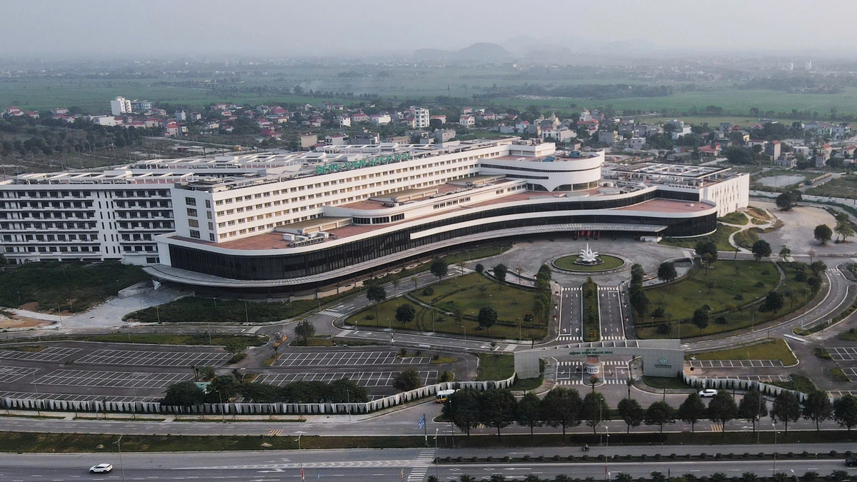 박마이·비엣득 병원 제2분원, 준공식 4개월 지나도 '굳게 닫힌 문'... 시민들 분통