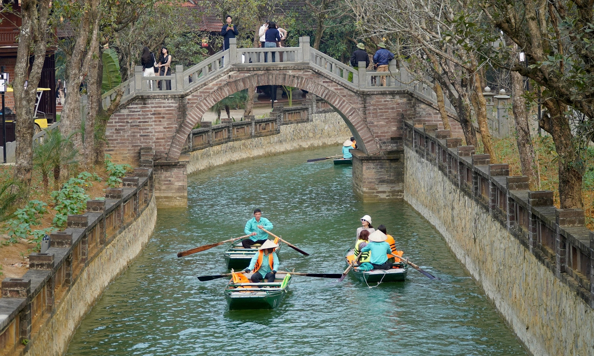 베트남 여행객, 4월 30일 연휴 맞아 '마이크로 홀리데이' 단기 여행 선호