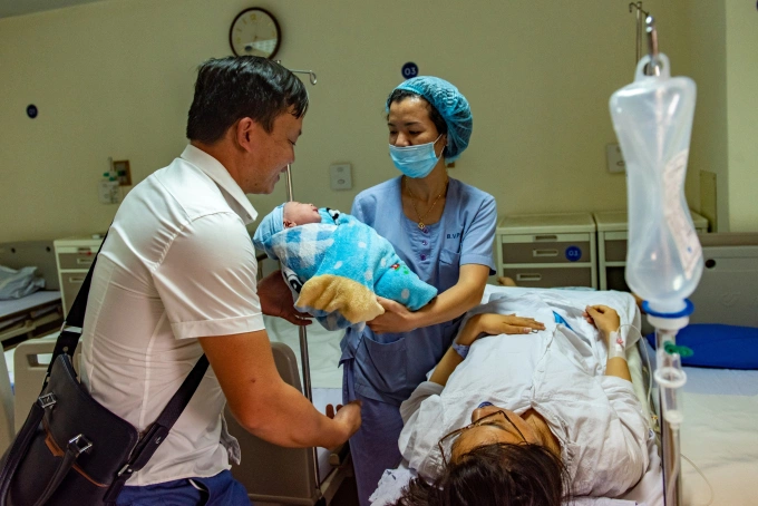 베트남, 저출산 타개 위해 매년 900억 투입… '둘째 출산' 여성에게 현금 인센티브