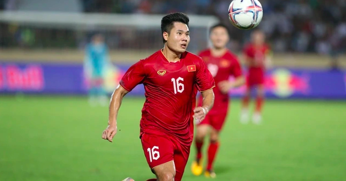 베트남 축구대표팀 '가장 얇은' 포지션의 반전... 김상식 감독의 깊어지는 고민