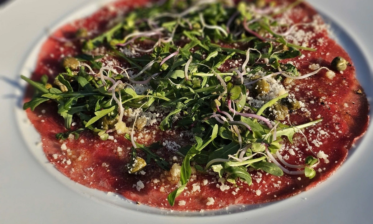 이탈리아 전채 요리 카르파초... 베트남 식객들 사이서 '띠엣까인' 닮은꼴 화제