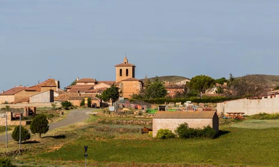 인구 40명 스페인 마을 '멸종 위기' 탈출 작전… 주택 무상 제공에 일자리 보장까지