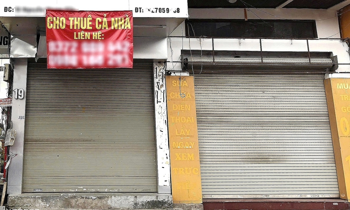 임대료 내려도 ‘텅’… 하노이 금싸라기 땅 매장들 줄지어 매물로