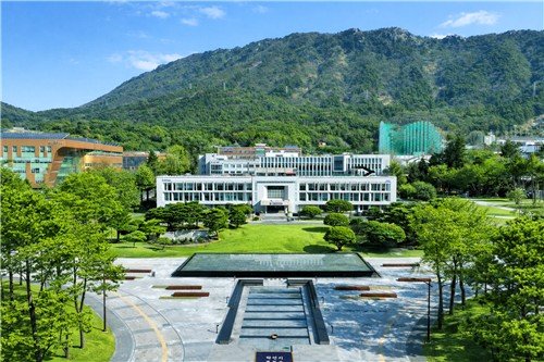 국립창원대→과기원 전환 설명회 논란…