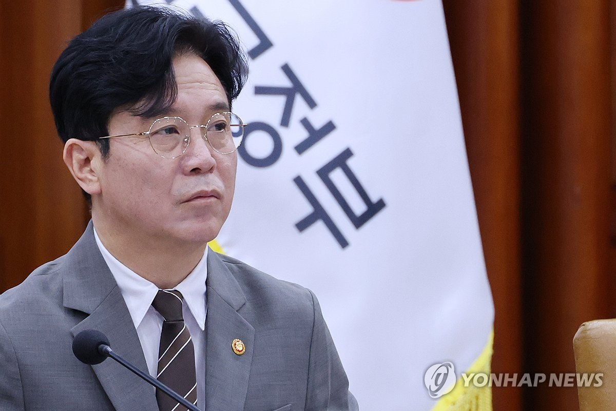 노동장관, 주말 삼성전자 경영진 면담…파업 중재 역할